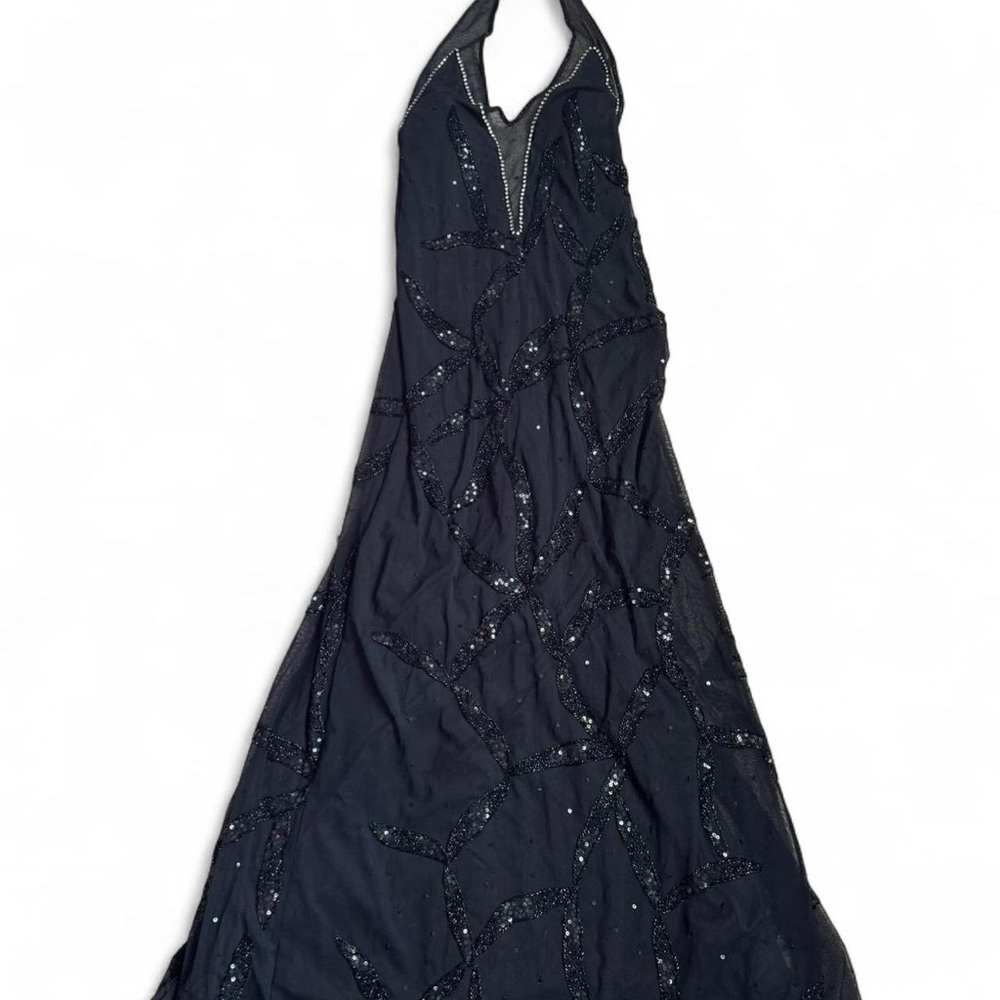Chic Black Backless Evening Gown